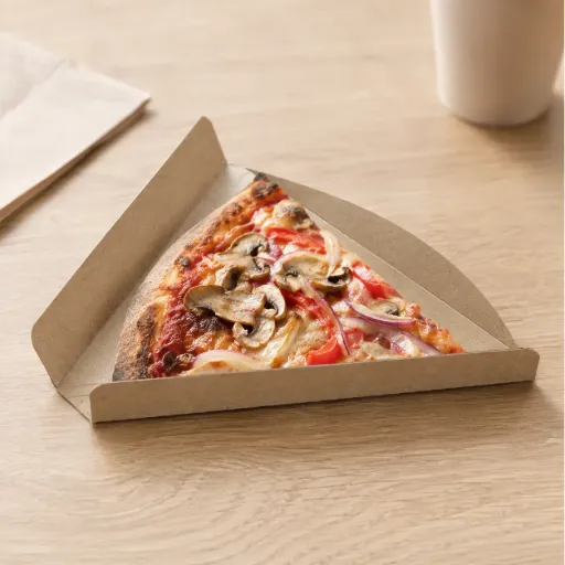 Part à pizza en carton